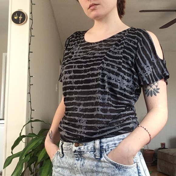 UO Sparkle & Fade Shirt - Picture 3 of 7